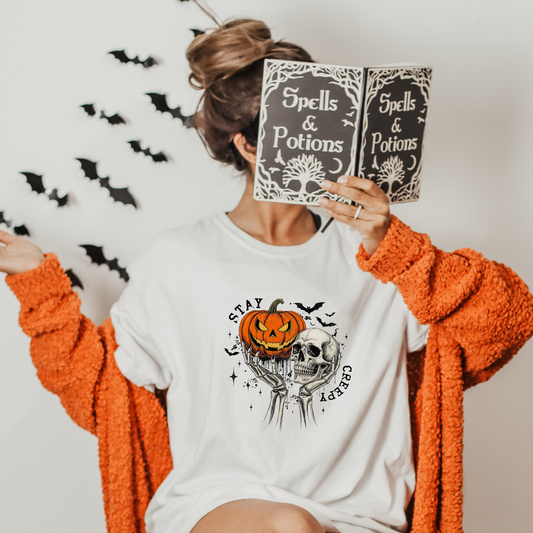 Stay Creepy Halloween T-shirt – Pumpkin & Skull Vintage Graphic